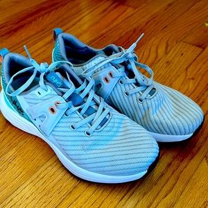 Almost New! Ryka Pinnacle Xt Cross Trainers